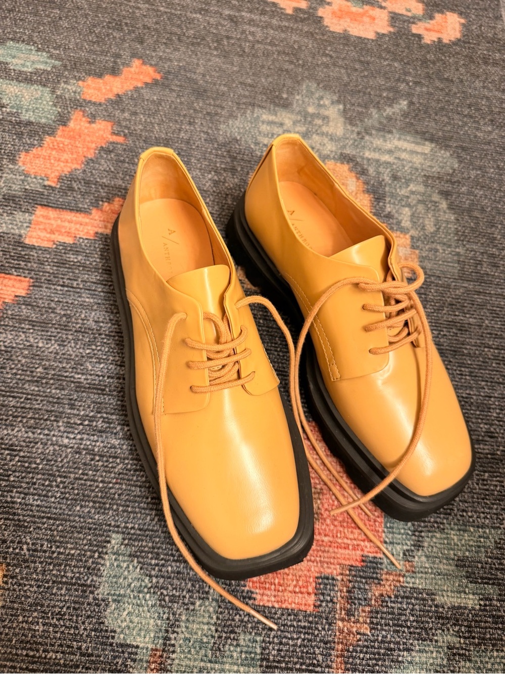 Anthropologie Platform Oxford Shoes Tan Brown Lug Sole Lace Up Loafers EU 38